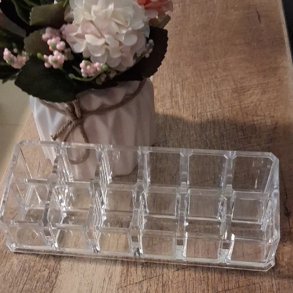 Clear Acrylic Lipstick Makeup Organizer